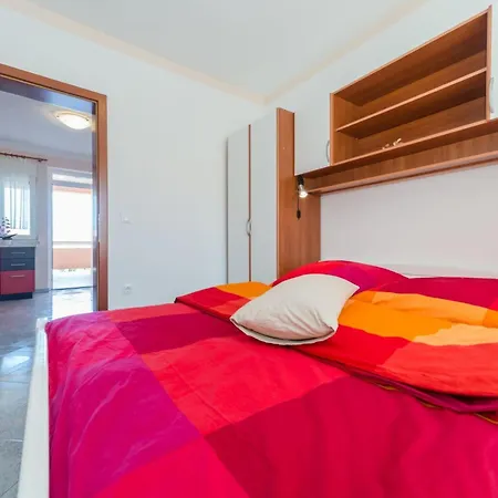 Hudic 2 By Interhome 아파트 비르