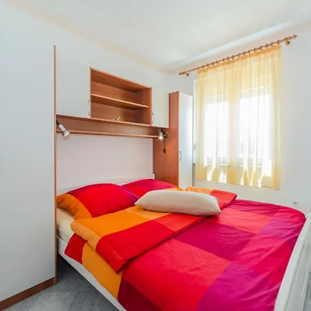 Appartement Hudic 2 By Interhome Vir