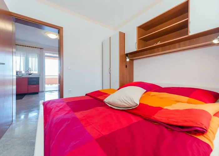 Hudic 2 By Interhome Appartement Vir